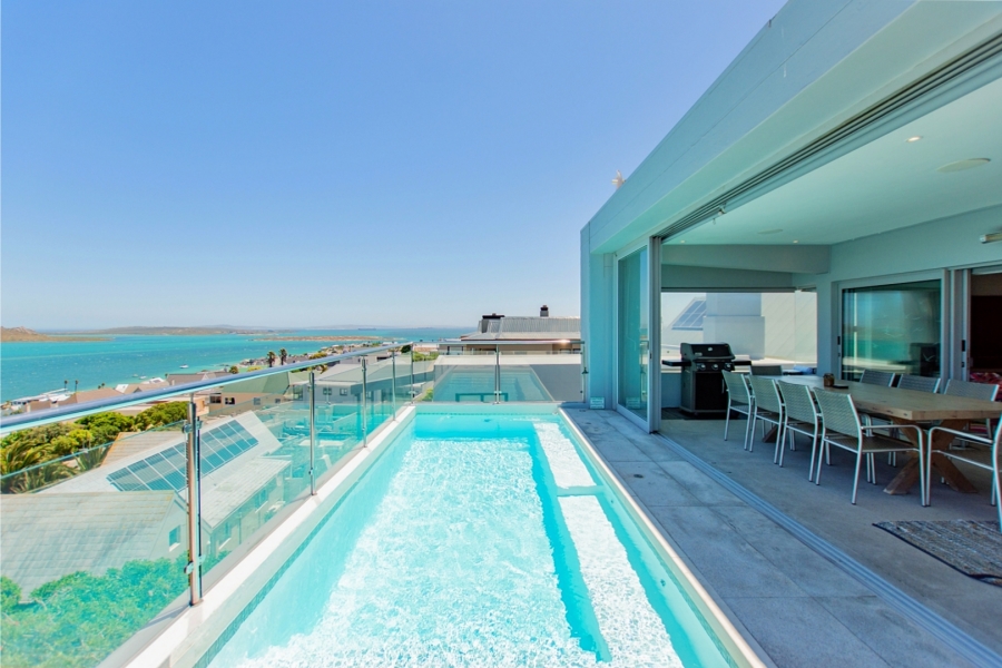 6 Bedroom Property for Sale in Myburgh Park Western Cape